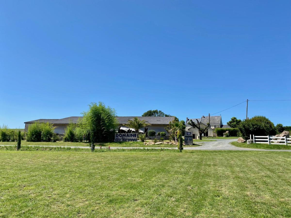 Domaine Des Varennes Louresse-Rochemenier Exterior photo